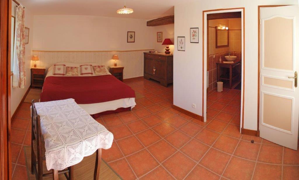 Chambres D'Hotes Domaine Le Fragnaud Saint-Porchaire 외부 사진