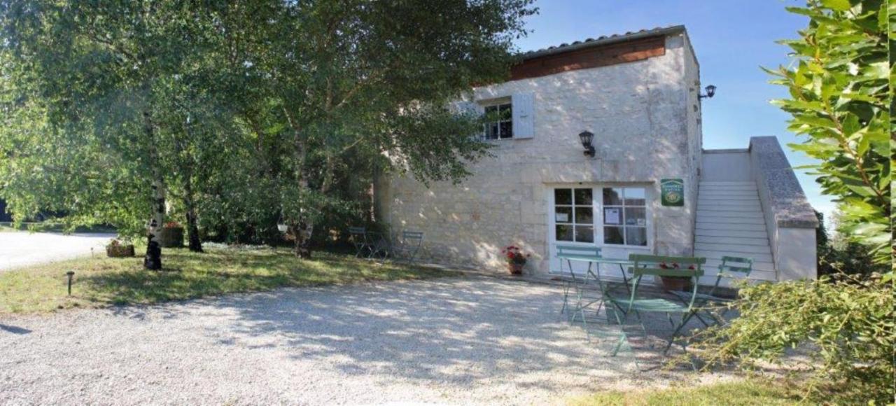 Chambres D'Hotes Domaine Le Fragnaud Saint-Porchaire 외부 사진